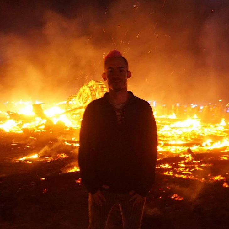 Justin en el "Burning Man"