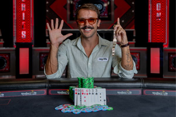 Yuri Dzivielevski WSOP