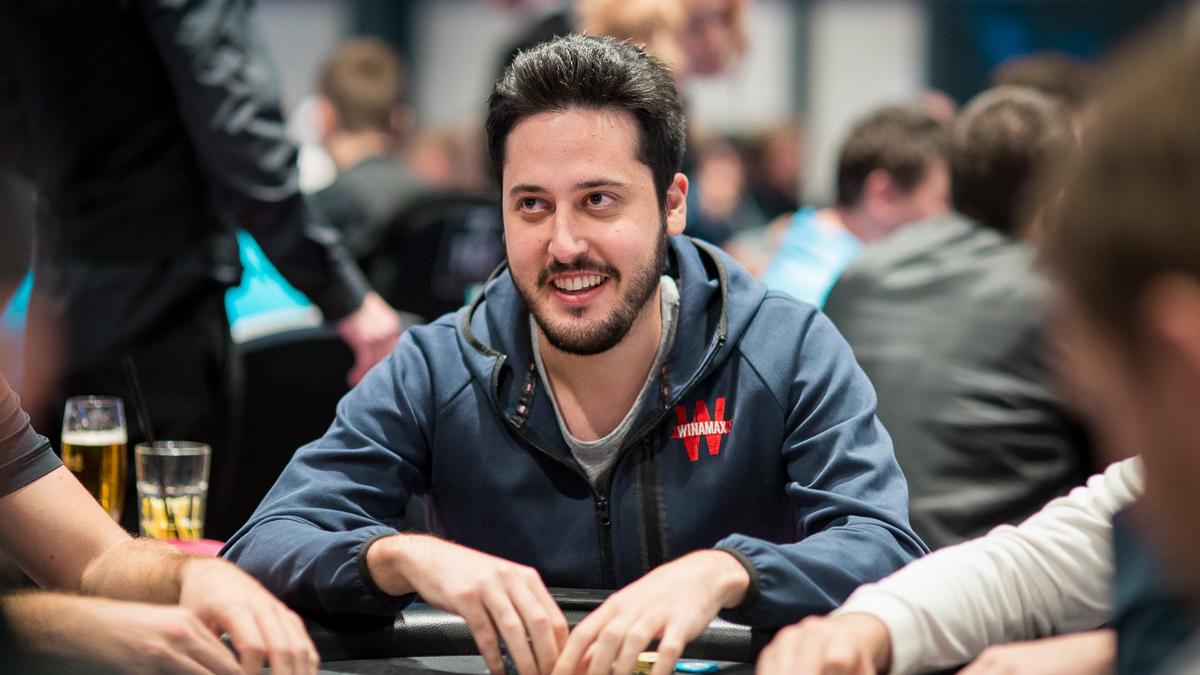 Adrián Mateos estrena el casillero de las SCOOP con una gran victoria en el Super Tuesday por 146.714$