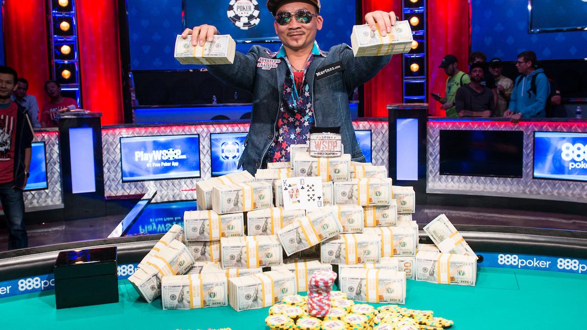 Qui Nguyen se convierte en el nuevo ganador del Main Event de las WSOP Qui Nguyen se convierte en el nuevo ganador del Main Event de las WSOP