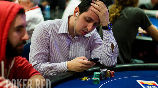 Sergio Aído no podía dejar escapar unas luces en las WCOOP