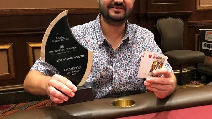 El Venetian salva los muebles en su polémico torneo con 150.000 $ garantizados El Venetian salva los muebles en su polémico torneo con 150.000 $ garantizados