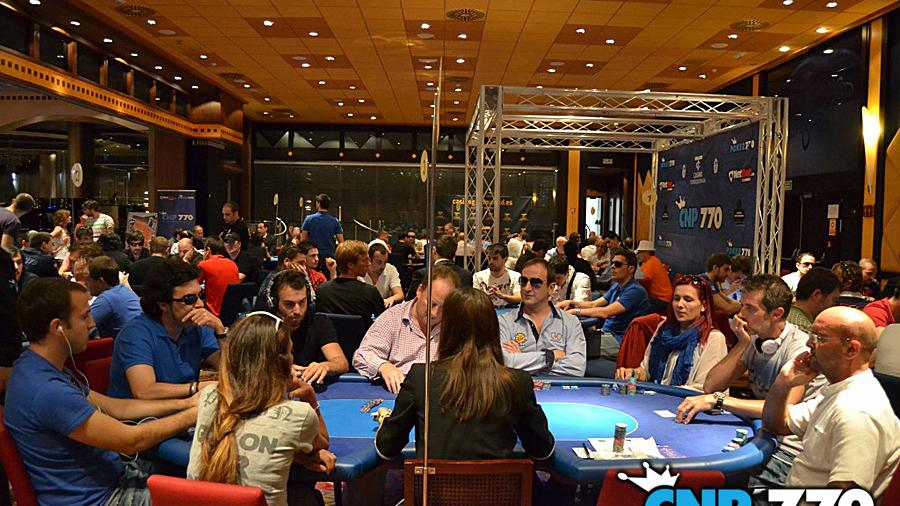CNP770 Málaga día 2: Ruben González termina el día con el 30% de las fichas del torneo CNP770 Málaga día 2: Ruben González termina el día con el 30% de las fichas del torneo