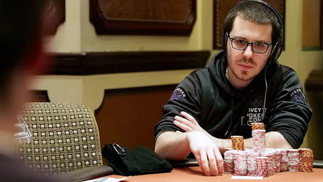 Dan Smith gana el primer High Roller en el que participa Adrián Mateos en Las Vegas Dan Smith gana el primer High Roller en el que participa Adrián Mateos en Las Vegas