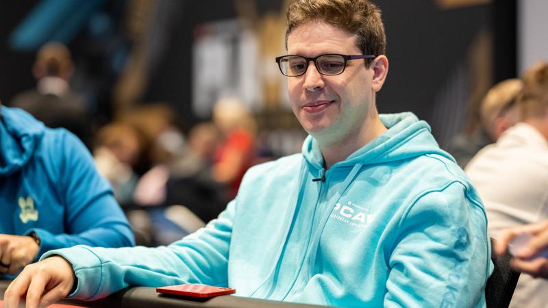 Elías Gutiérrez gana el $10k de las SCOOP por 205.564 $