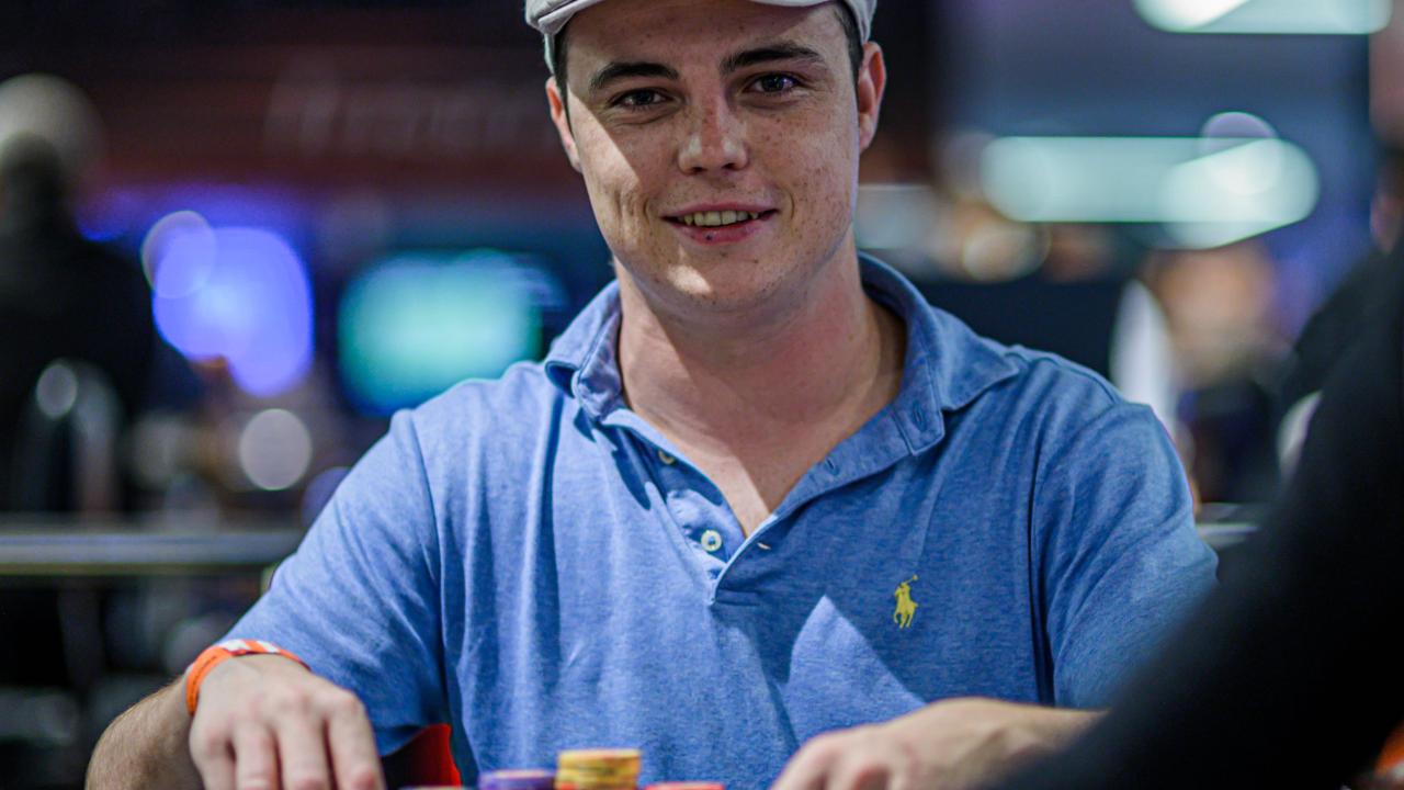 Iñaki Aguirre "Txikuri" marca terreno dominando el Día 1C con un stack de 408.500 puntos Iñaki Aguirre "Txikuri" marca terreno dominando el Día 1C con un stack de 408.500 puntos