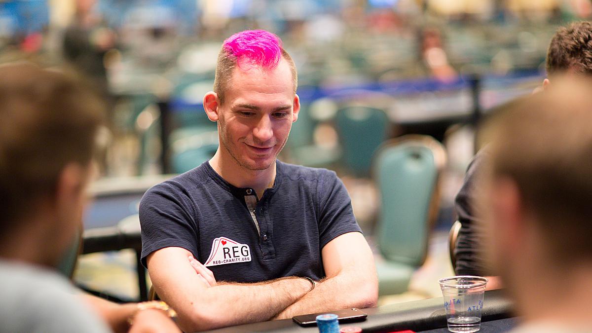 Justin Bonomo lidera la primera mesa final del US Poker Open Justin Bonomo lidera la primera mesa final del US Poker Open