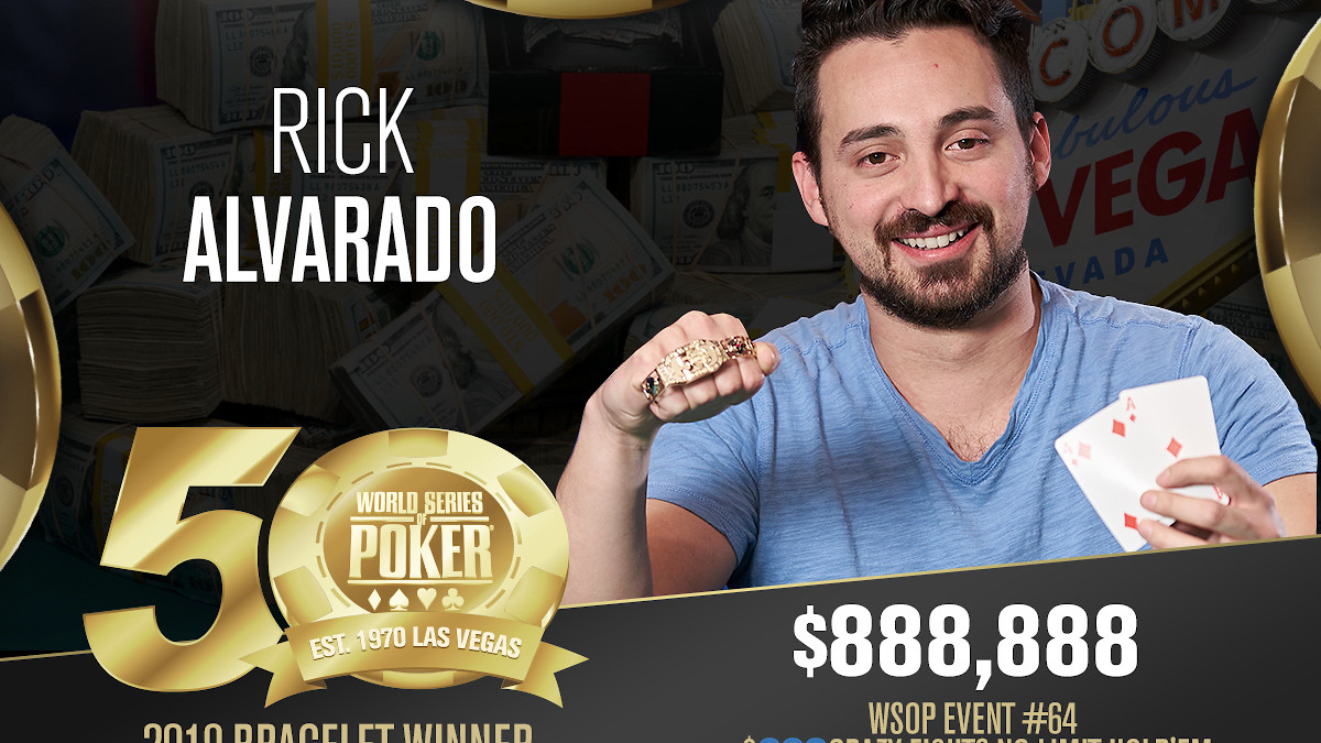 Vivian Saliba no pudo imponerse en el Crazy Eights y Rick Alvarado gritó campeón Vivian Saliba no pudo imponerse en el Crazy Eights y Rick Alvarado gritó campeón