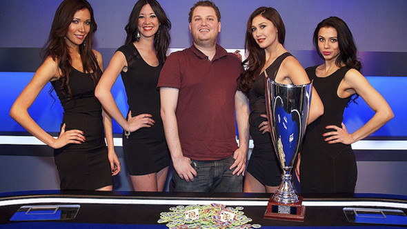 Esfandiari, Negreanu y Hellmuth en la PartyPoker Premier League VI Esfandiari, Negreanu y Hellmuth en la PartyPoker Premier League VI