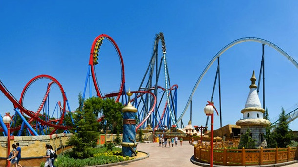 Port Aventura entra en la ecuación de BCN World