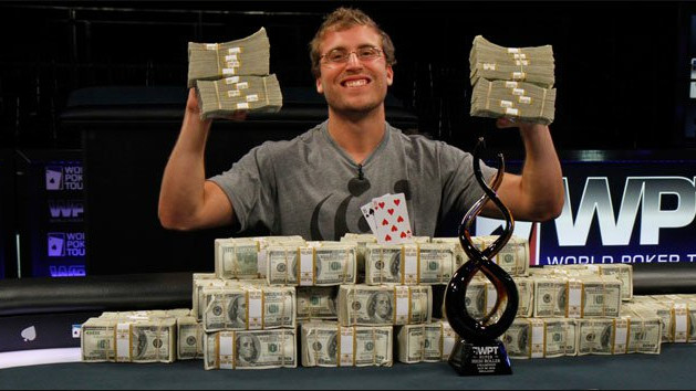 Tom Marchese gana su quinto $25k High Roller en el Aria Tom Marchese gana su quinto $25k High Roller en el Aria