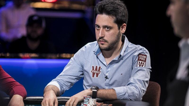 Runner-up de Adrián Mateos en el 525$ Bounty Hunters HR MILLION por 69.967 $ Runner-up de Adrián Mateos en el 525$ Bounty Hunters HR MILLION por 69.967 $