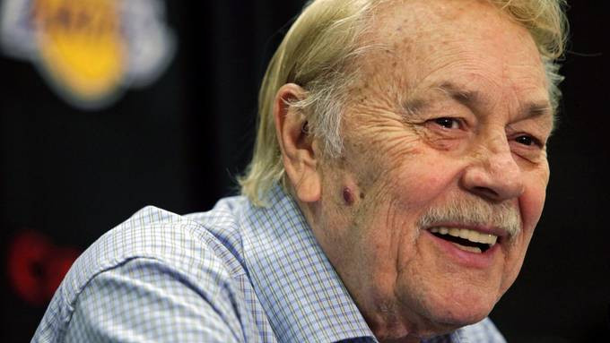 Adiós a Jerry Buss, doctor, empresario y jugador de poker Adiós a Jerry Buss, doctor, empresario y jugador de poker