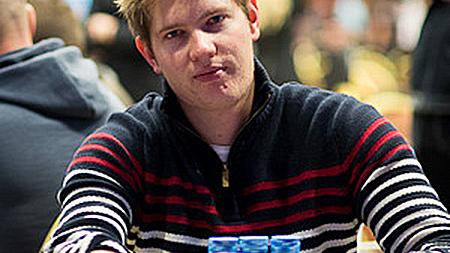 EPT Praga día 4: "petgaming" e "ildieko", a por mesa final EPT Praga día 4: "petgaming" e "ildieko", a por mesa final
