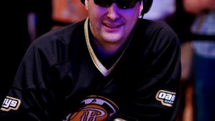 WSOP: Phil Hellmuth cerca de la mesa final en The Poker Player's Championship WSOP: Phil Hellmuth cerca de la mesa final en The Poker Player's Championship