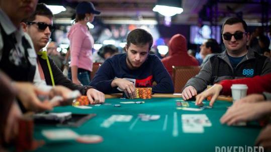 Juanki Vecino gana el 525 $ Bounty Hunters HR eliminando a todos los rivales de la FT Juanki Vecino gana el 525 $ Bounty Hunters HR eliminando a todos los rivales de la FT