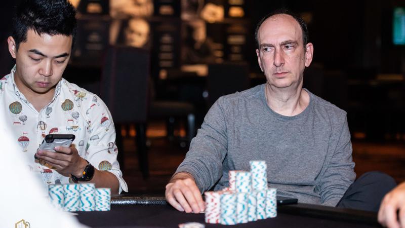 Erik Seidel va a la caza del Main Event