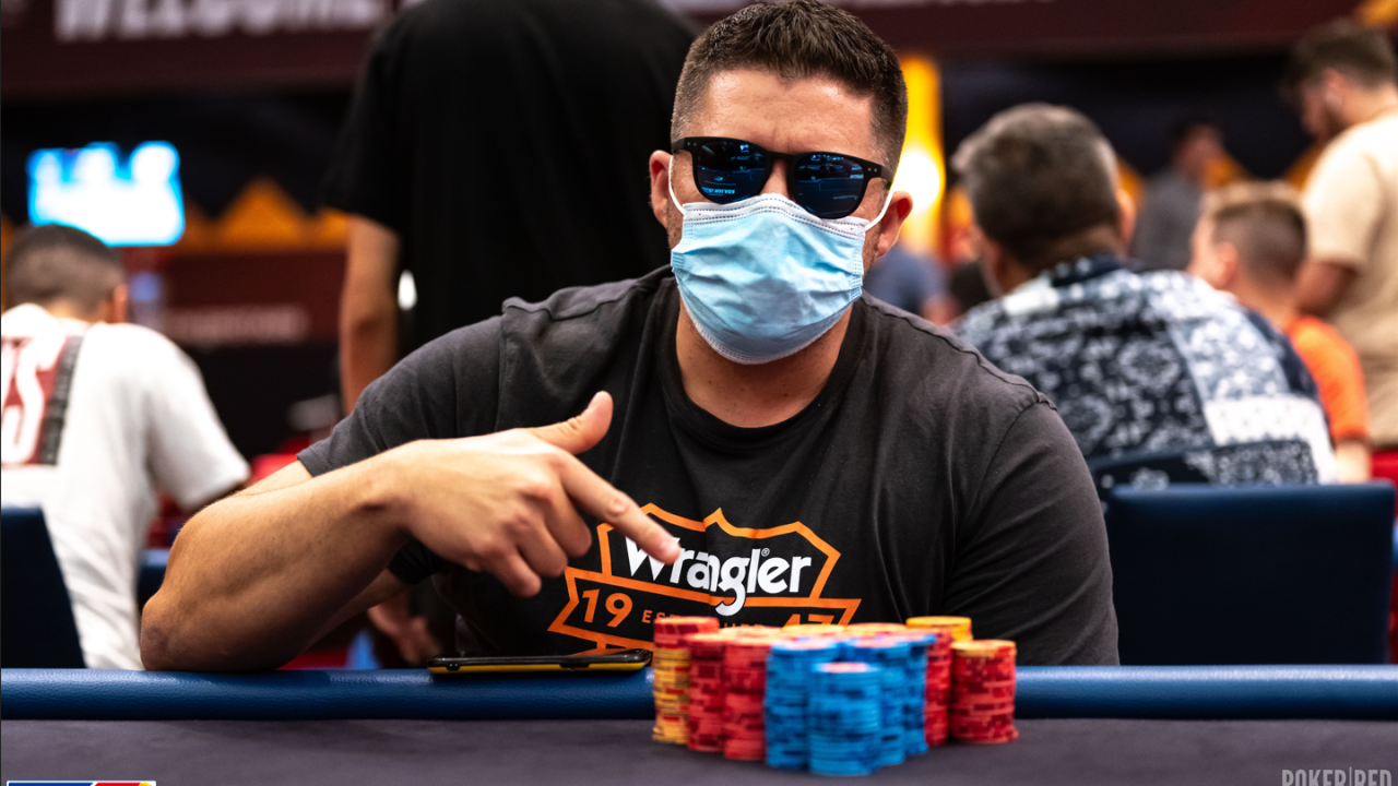 Dani Russo lidera a los 15 clasificados para el Día 3 del Main Event