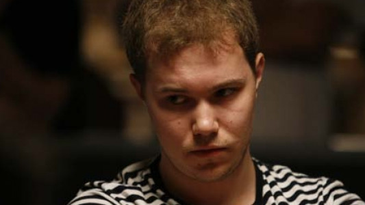 Alexander Kostrytsin sufre en sus carnes el renacimiento de las high stakes