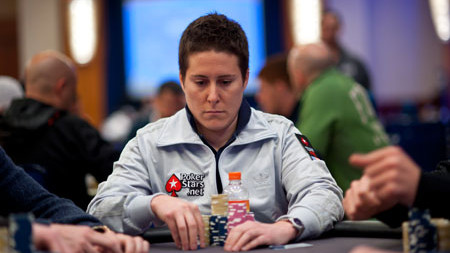 Vanessa Selbst buscará repetir título en el NAPT Mohegan Sun Vanessa Selbst buscará repetir título en el NAPT Mohegan Sun