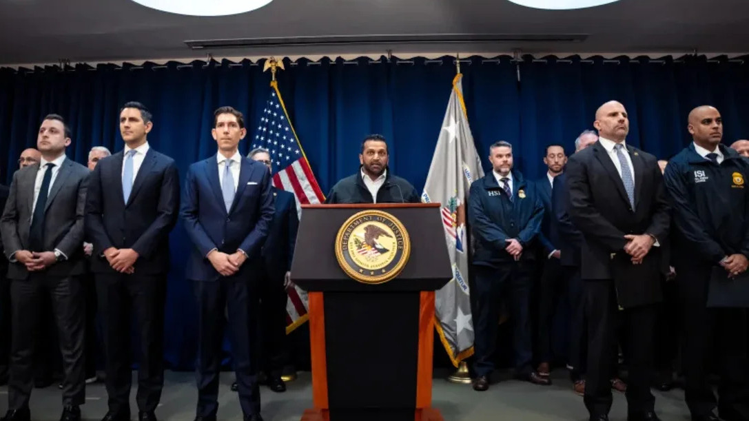 Operación Royal Flush: Poker, mentiras y barajadores trucados