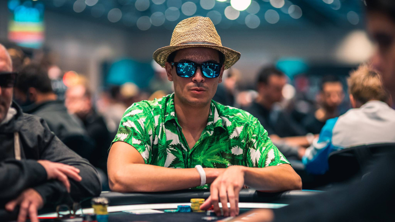 La armada sigue surfeando la ola en las WCOOP: Adrián Mateos, Juanki y Jon Ander Vallinas suman premios de 5 cifras