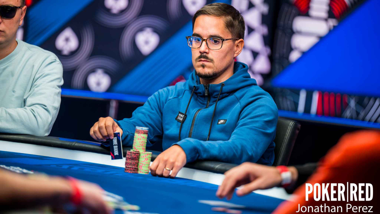 Sergio Carro y César García lucharán por meterse en mesa final del Main Event