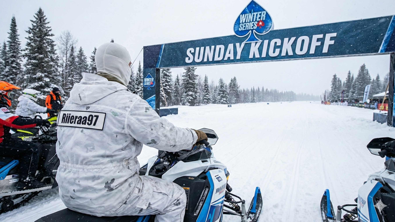 Riieraa97 gana el Sunday Kickoff de la sesión dominical por 8.391 €