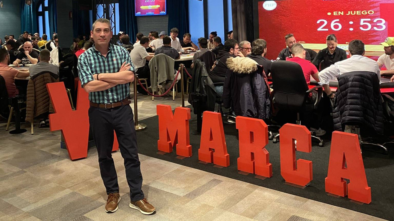 Pros y contras de la Inteligencia Artificial en el poker en el programa 364