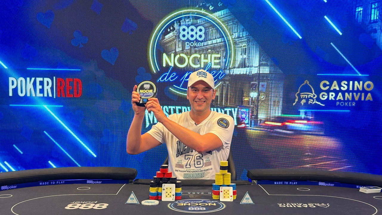 Alberto Reyes se proclama campeón de Noche de Poker