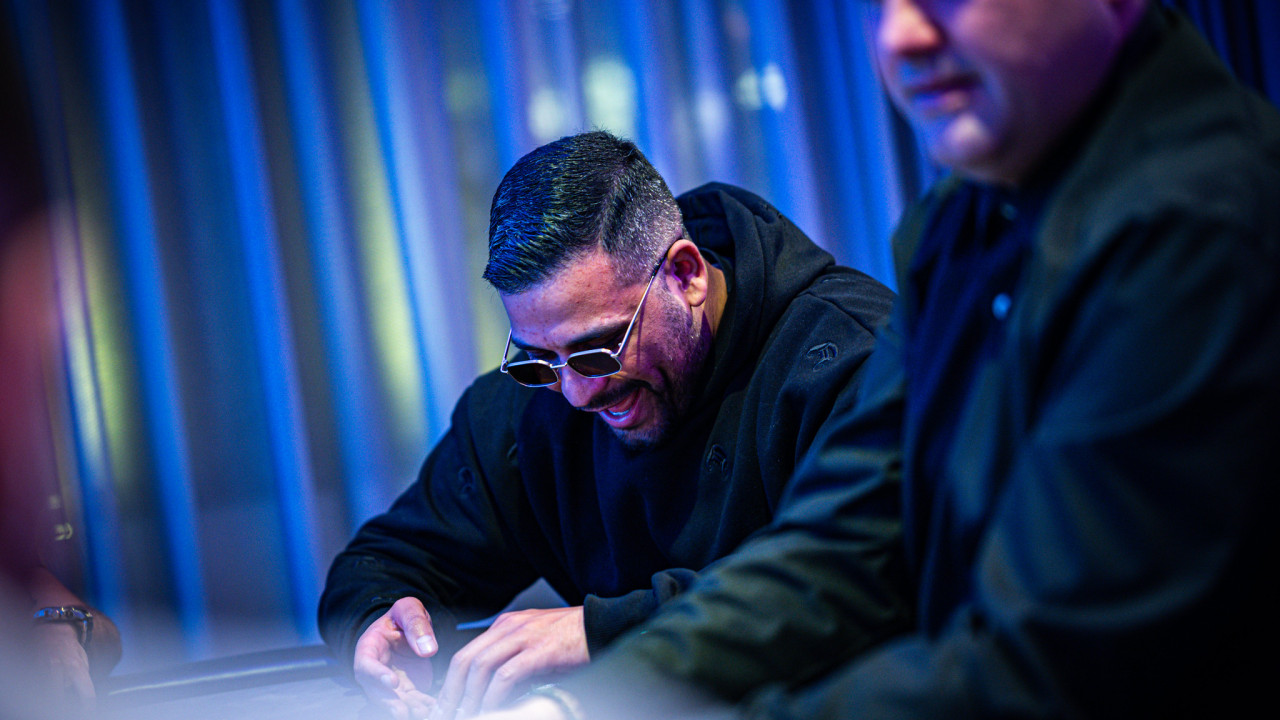 Omar del Pino no encuentra la overcards para eliminar a Emilio 'Piokari' Dominguez
