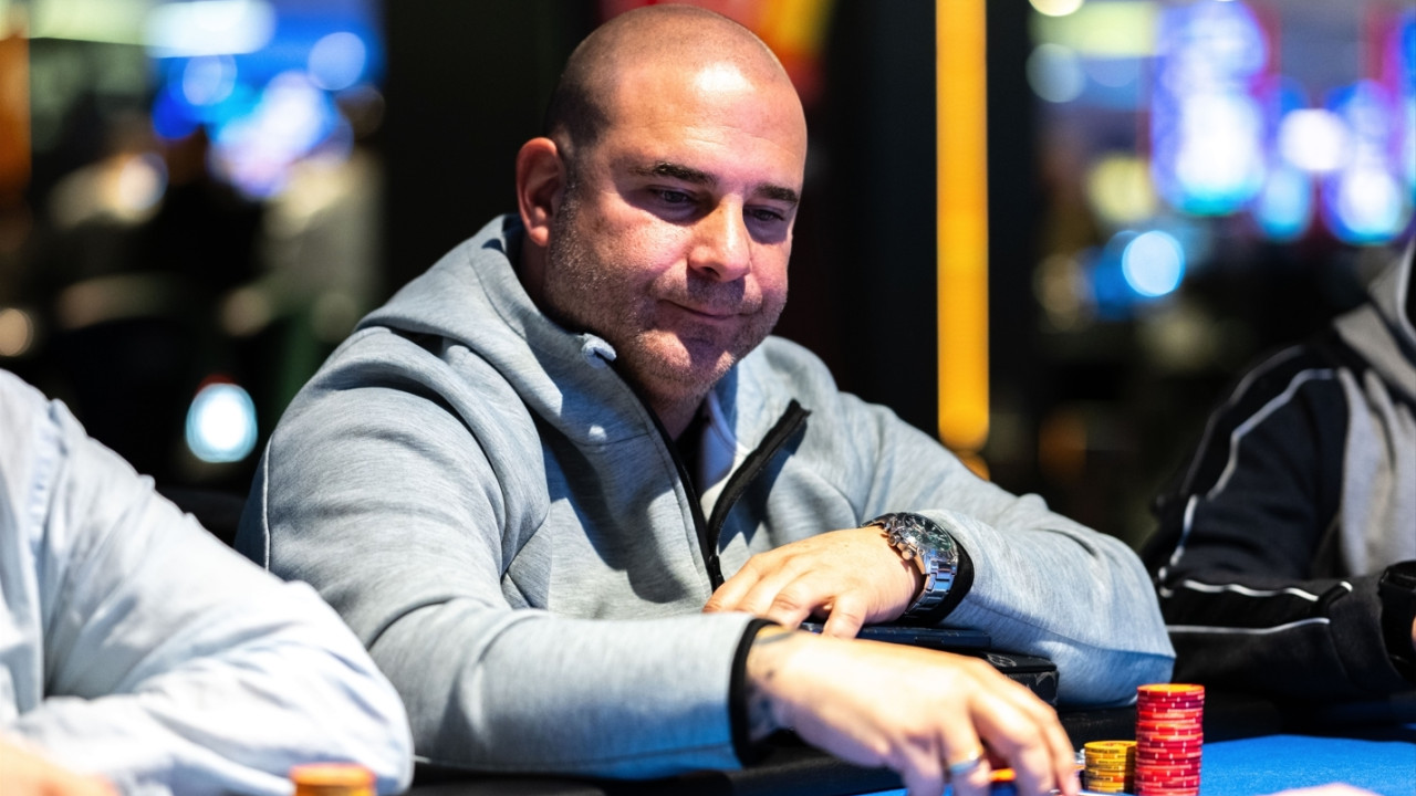 Dani Rueda y Soraya Estrada caen al volver de la cena