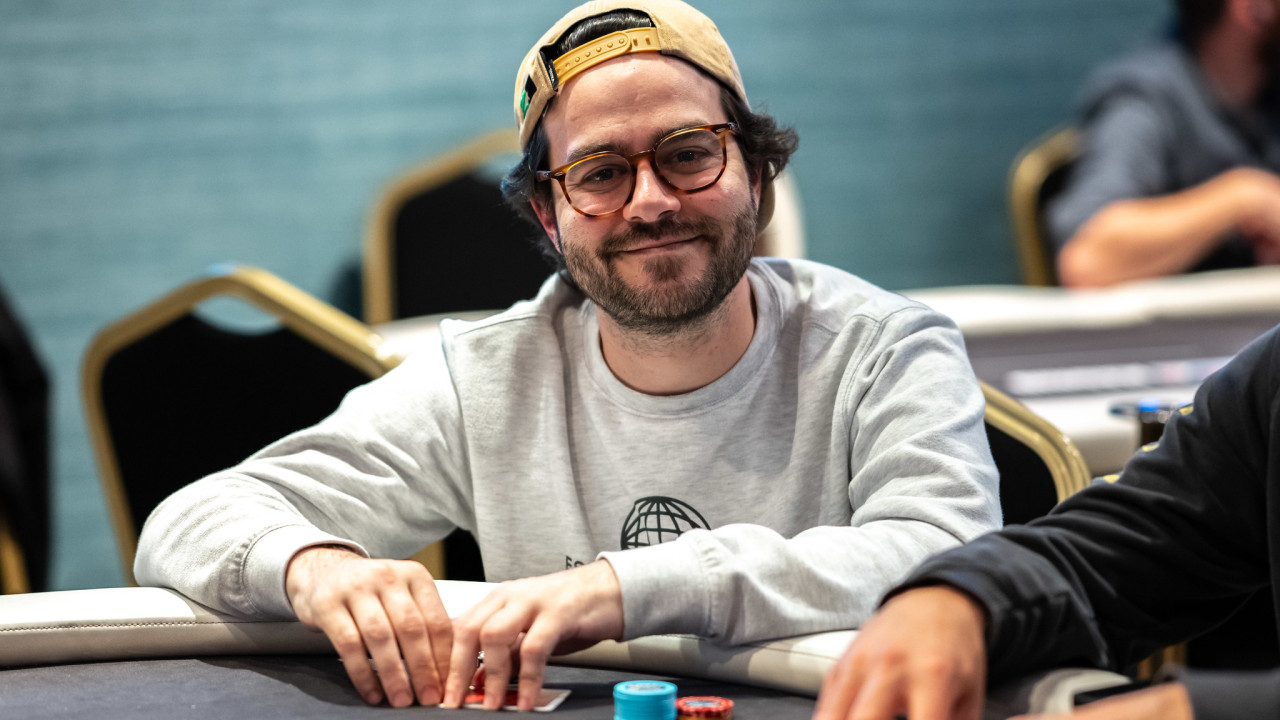 El campeón del High Roller en pista en el Main Event