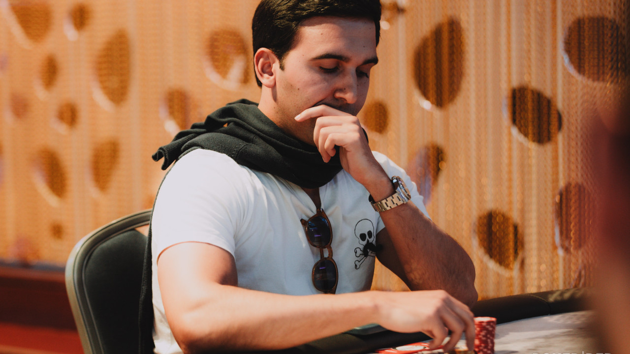 Guillermo Cano y Euge caen a la vez en el Día 1B