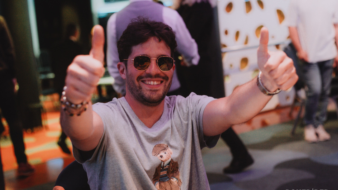 Ranudamos la acción en el Main Event muy cerquita de burbuja