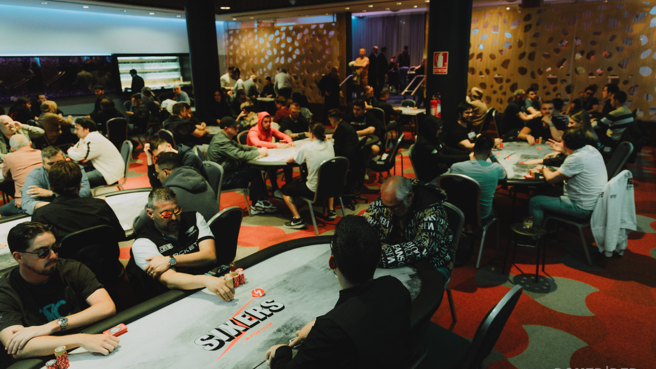 Registro cerrado en el Main Event con 331 entradas