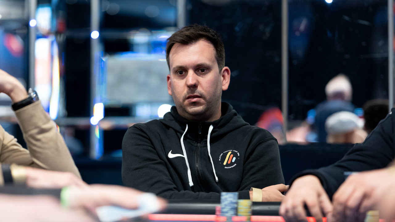Bernat Capdevila descubre lo que es sufrir una burbuja del EPT Main Event
