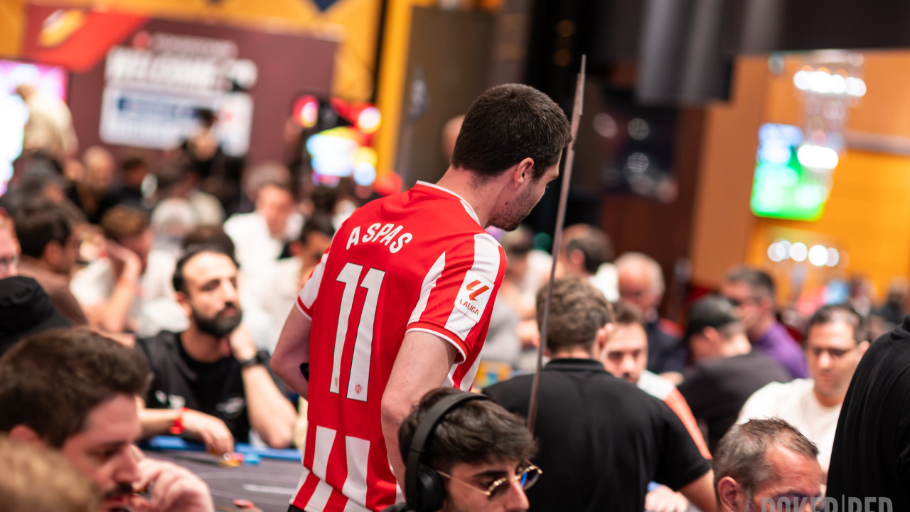 El Día 1A del Estrellas Cup Mystery Bounty disfruta de muy buena salud