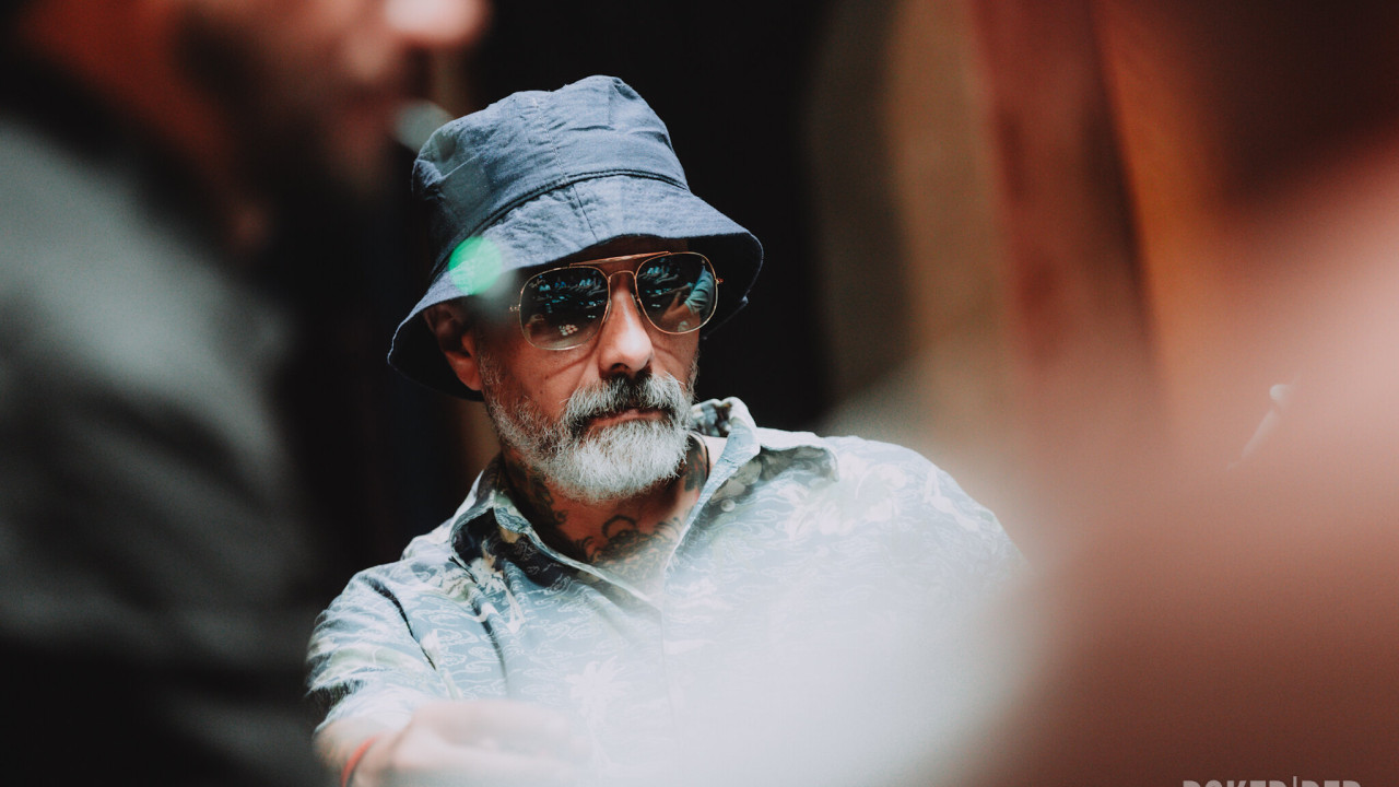 Óscar Svendsen lleva la "levantadinha" a otro nivel