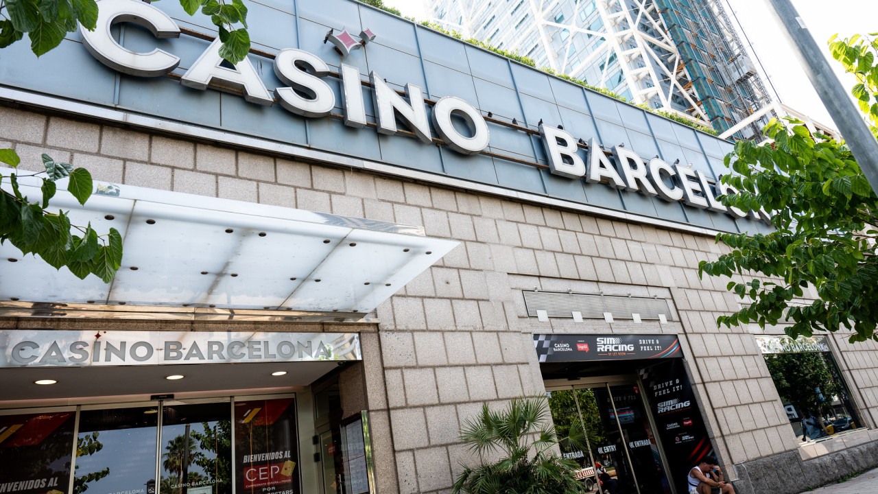 Casino Barcelona se viste de gala para acoger el Día 1A de un CEP que se presupone de récord
