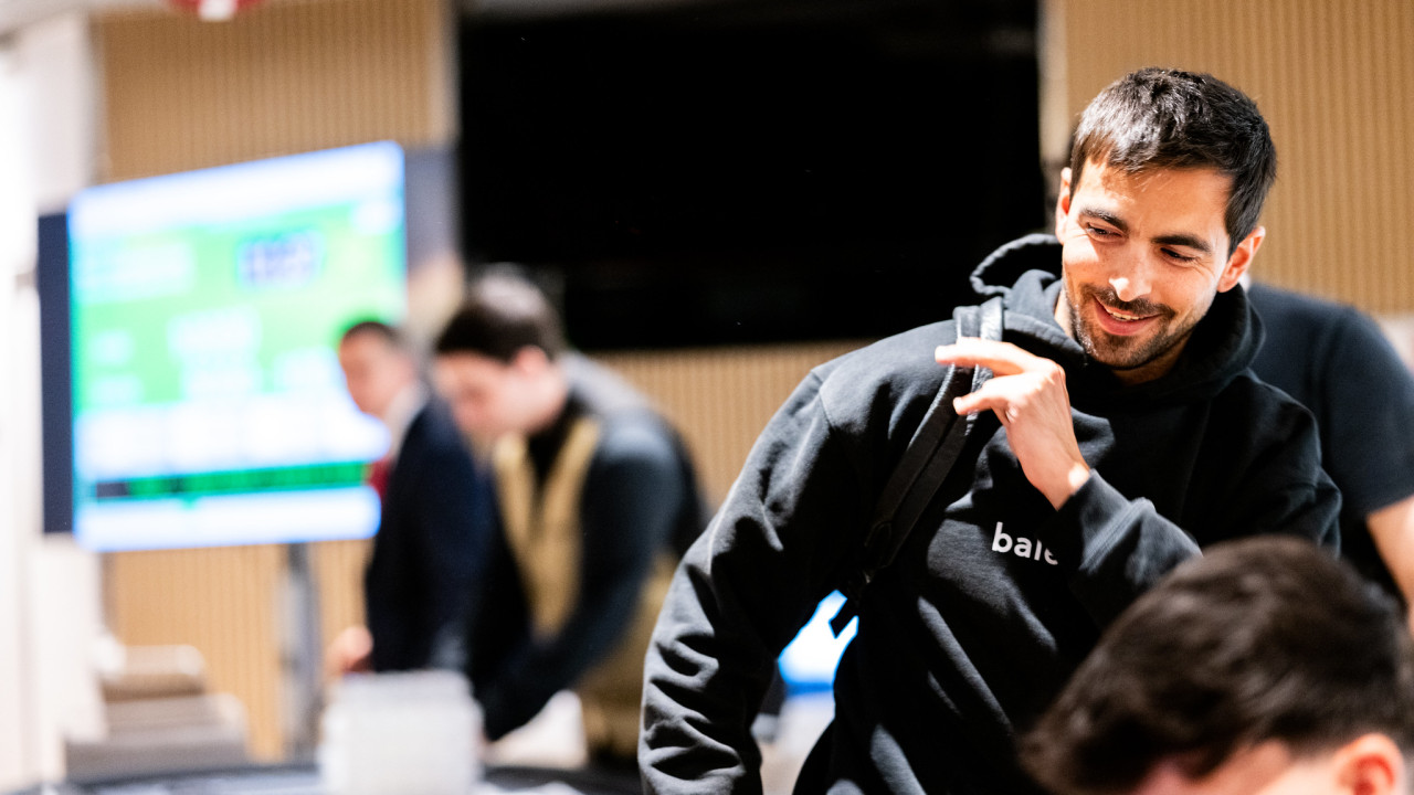 Estalla la burbuja en el Mini CEP