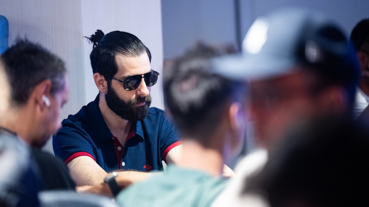 Mikel Rojo llega chipleader al primer descanso del día