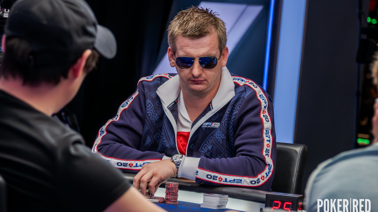 Boris Kuzmanovic se dobla contra Stephen Song