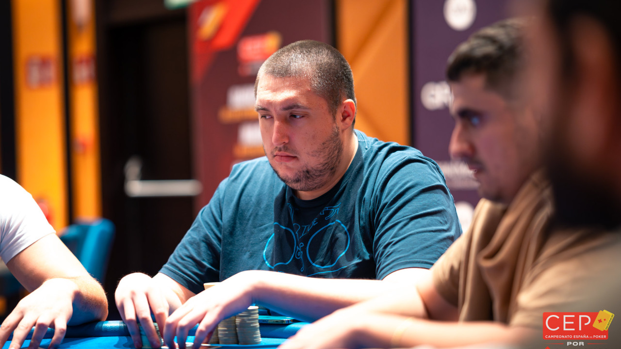 Mykyta Andrusiak empieza con buen pie el Main Event
