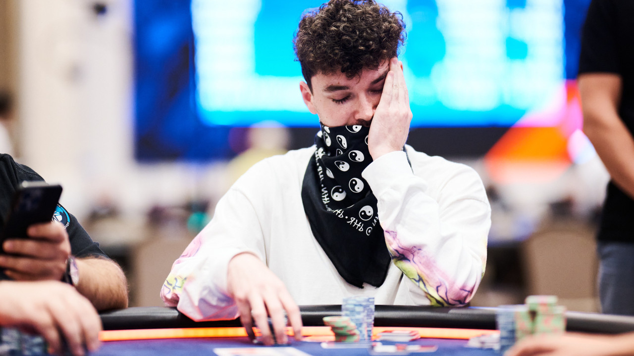 Tras las eliminaciones de Ivan Banic y Kirill Shcherbakov se unifican las 3 últimas mesas