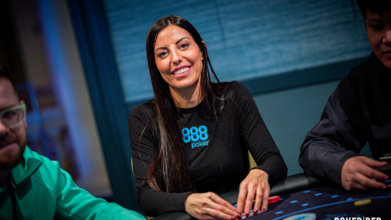 Lucía Navarro 4 left en el High Roller