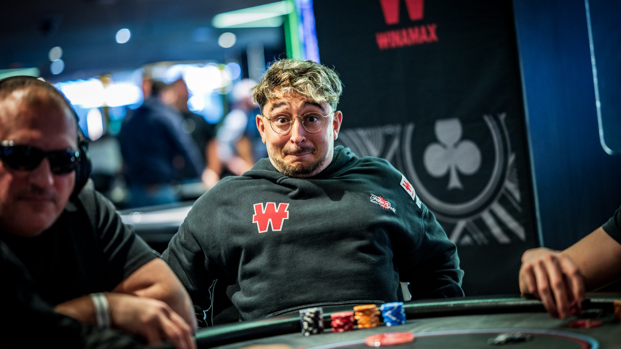 Spursito vive la magia y la crueldad del poker en una mano