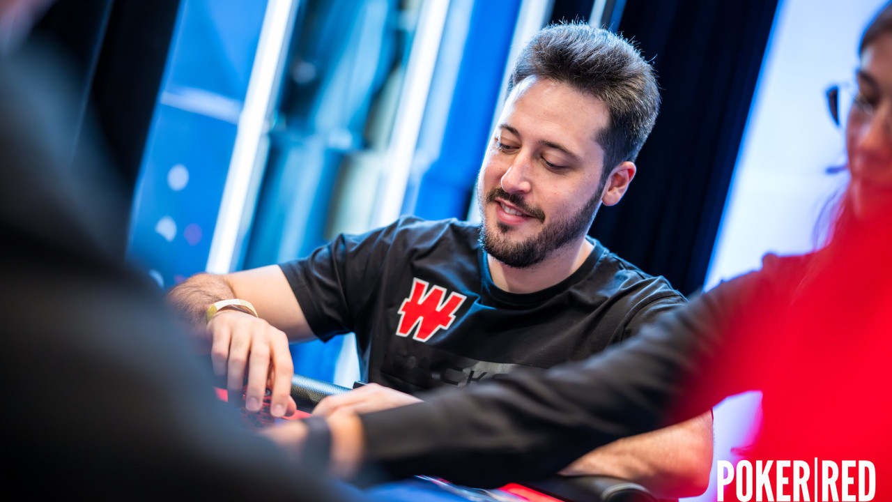 Amadi, Yaman Nakdali y Roberto Pérez, sentados en el 50k € SHR Second Chance