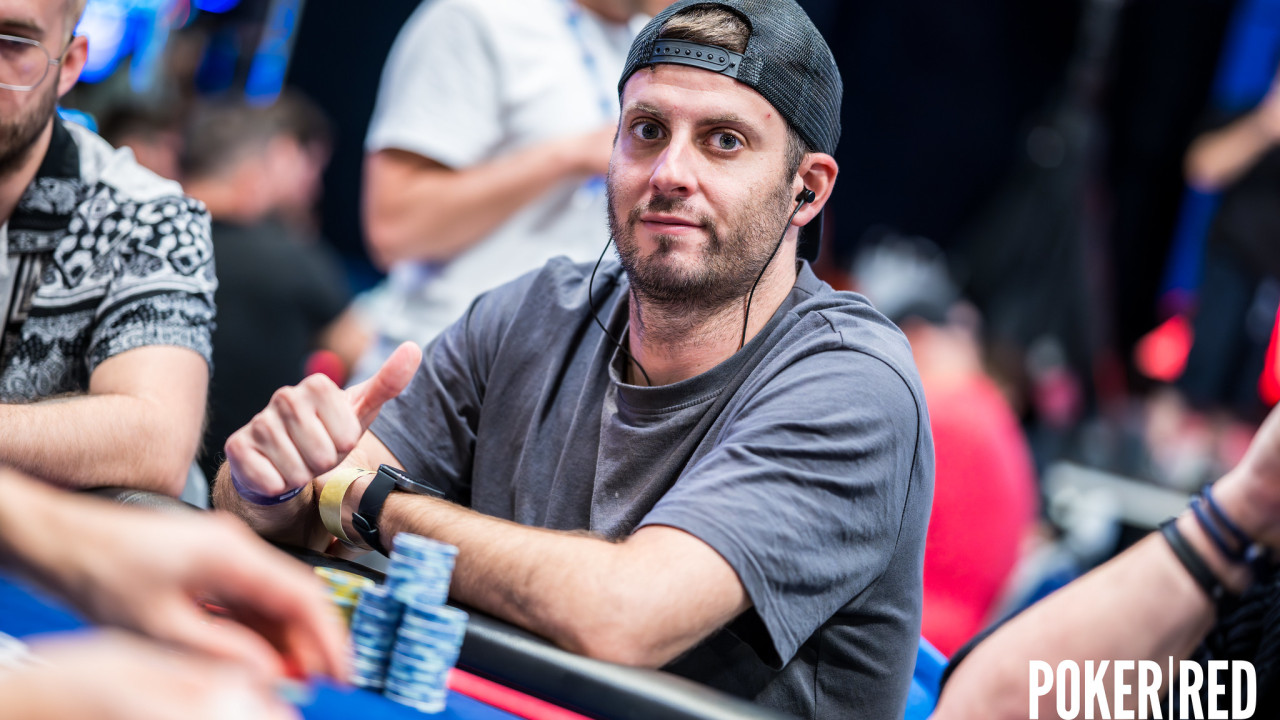 Stacks de nuestros 20 supervivientes en el dinner break