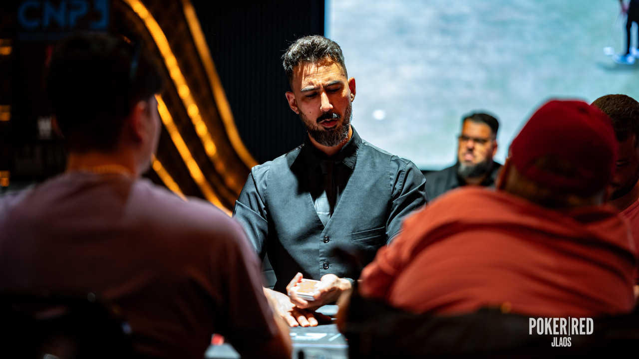 Descanso para cenar en el Día 1A del Main Event